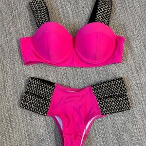 SHEIN Pink and Black Bikini with Geometric Straps